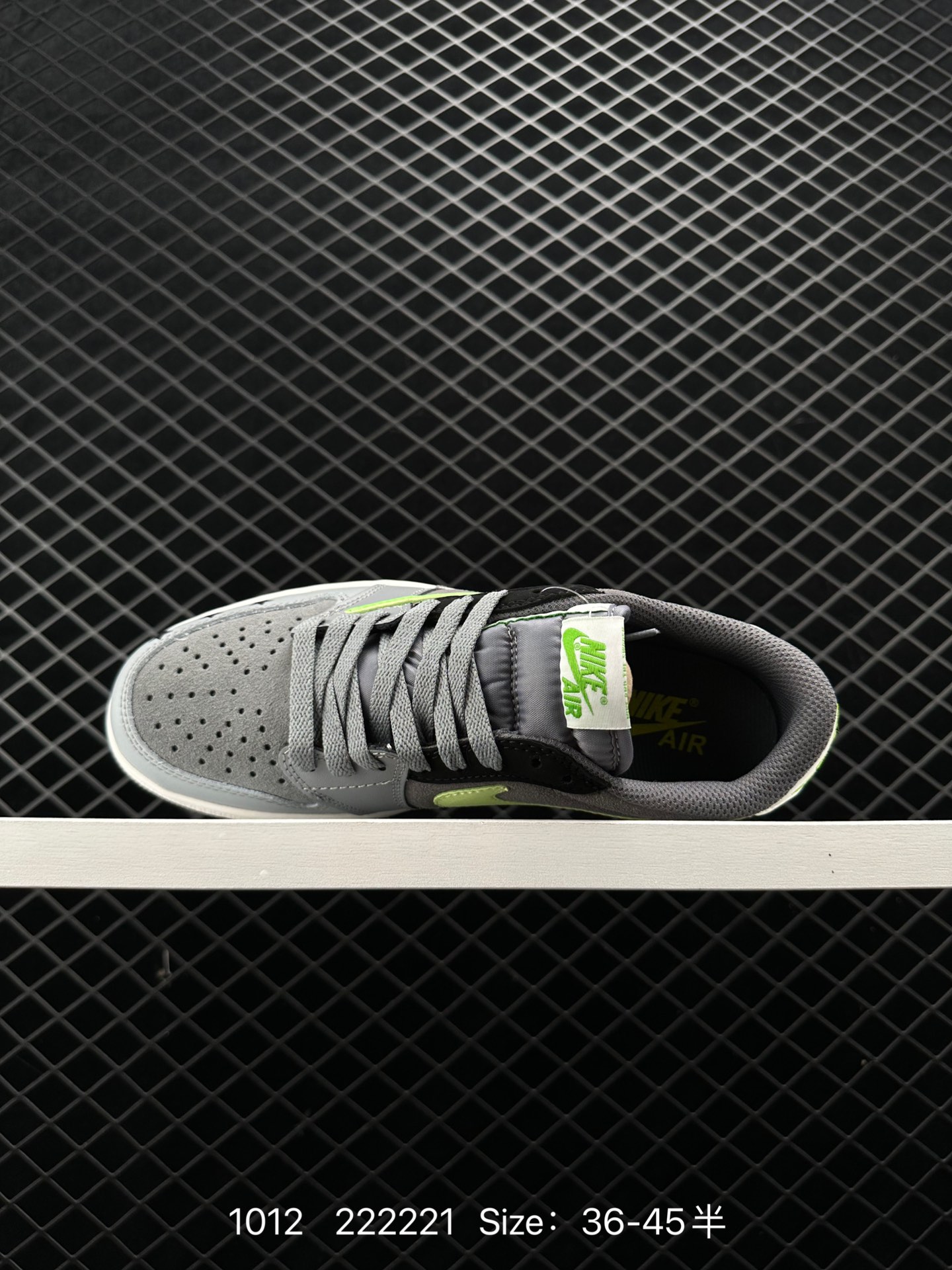 Travis Scott x Tiffany & Co. x Nike Air Jordan 1 Low OG SP